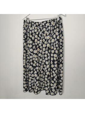 SHEIN Curve Plus Size 0XL Black Daisy Floral Maxi Skirt